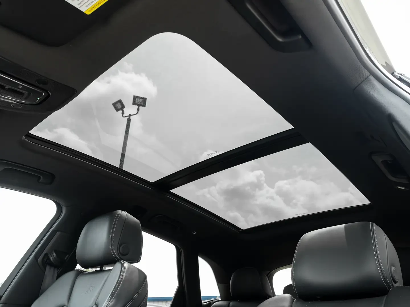 Audi SQ5 MATRIX* BANG* OLUFSEN* LANE* ASSIST* КАМЕРА* , снимка 16 - Автомобили и джипове - 55282725