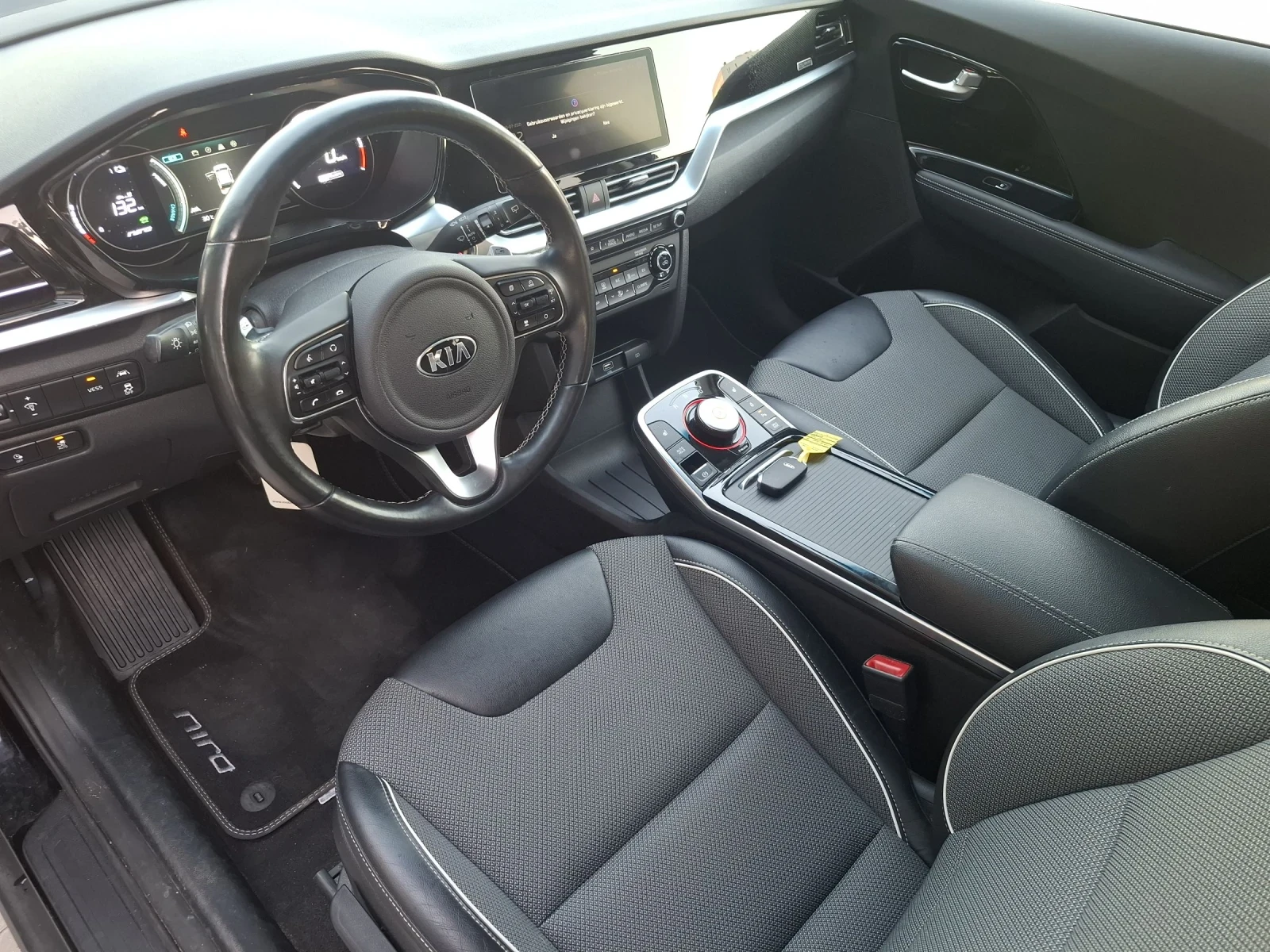 Kia Niro 64kw* * 204k.c* * facelift* * SOH100%* * lizing, снимка 14 - Автомобили и джипове - 55480349