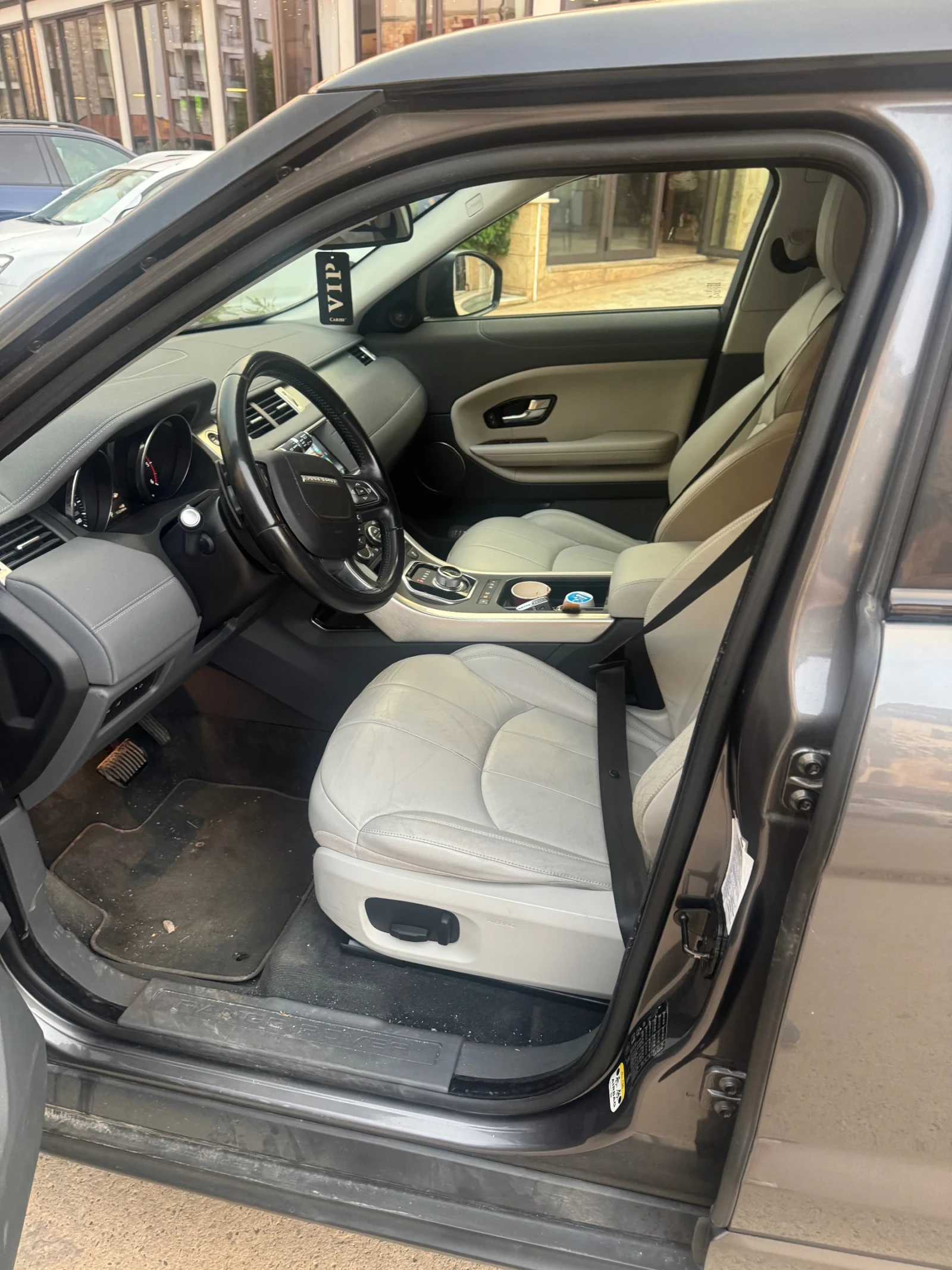 Land Rover Evoque, снимка 7 - Автомобили и джипове - 55688760