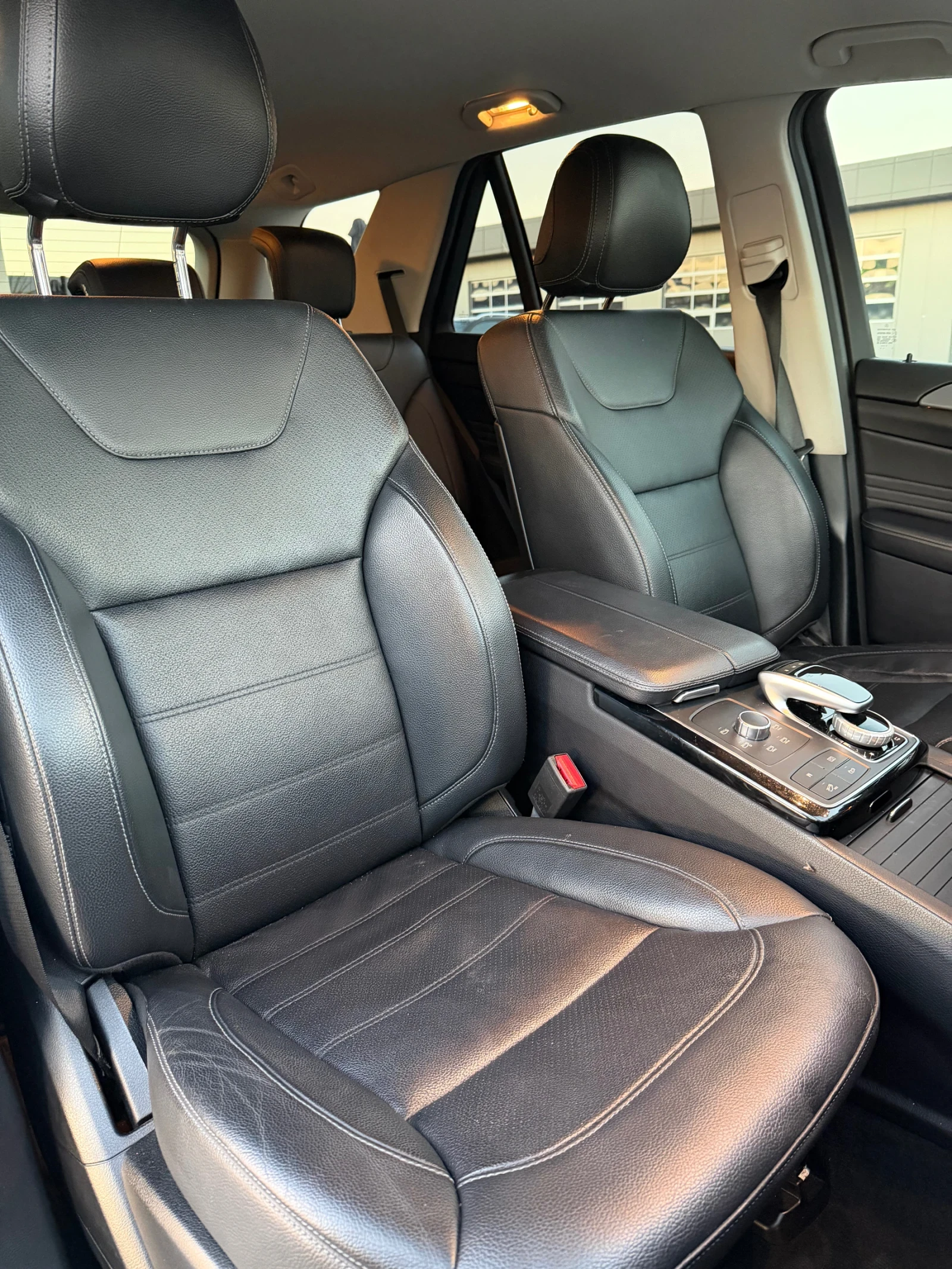 Mercedes-Benz GLE 350 D/AMG LINE/TOP/LIZING, снимка 14 - Автомобили и джипове - 55935294