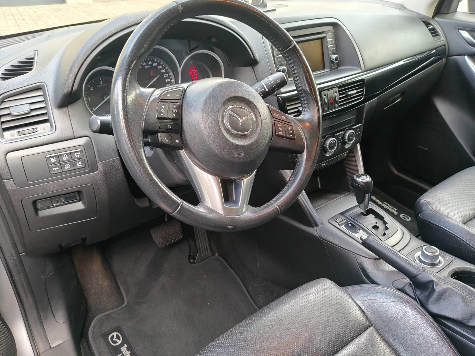 Mazda CX-5 SKYACTIV-D, снимка 11 - Автомобили и джипове - 56079470