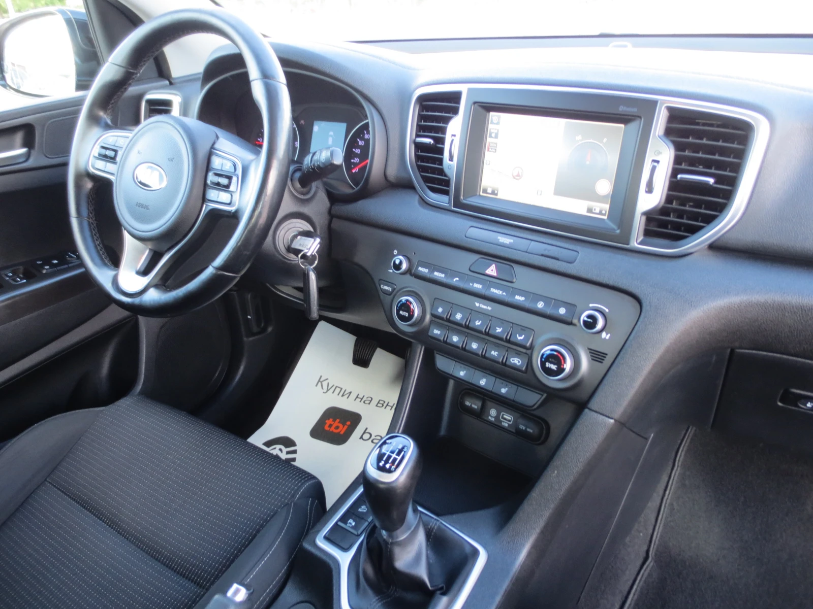 Kia Sportage 1.7 CRDI, снимка 14 - Автомобили и джипове - 56213283