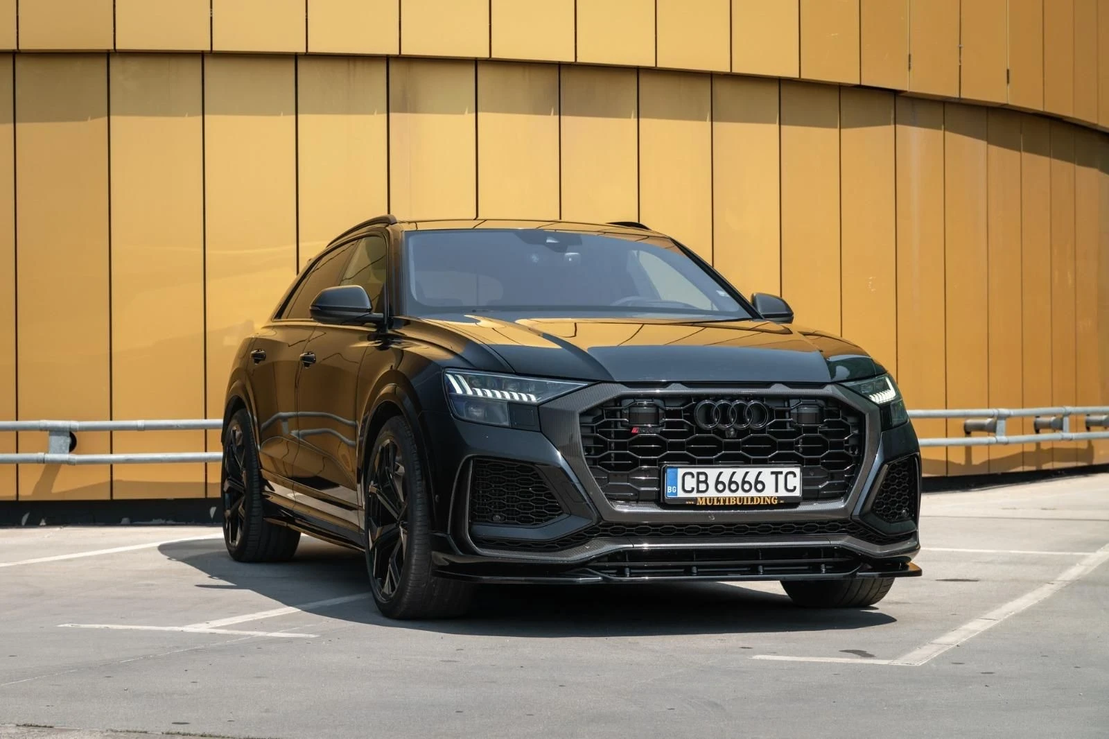 Audi RSQ8 Maxton/Carbon/Ceramic/SoftClose/Готов Лизинг
