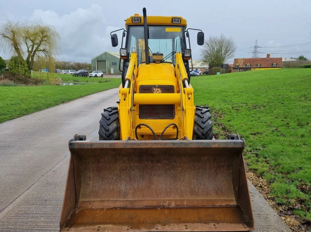 Багер JCB 2CX, снимка 12 - Индустриална техника - 55933069