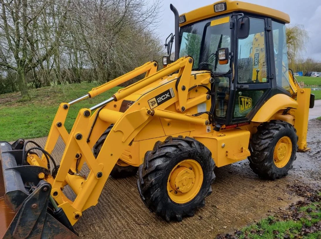 Багер JCB 2CX, снимка 10 - Индустриална техника - 55933069