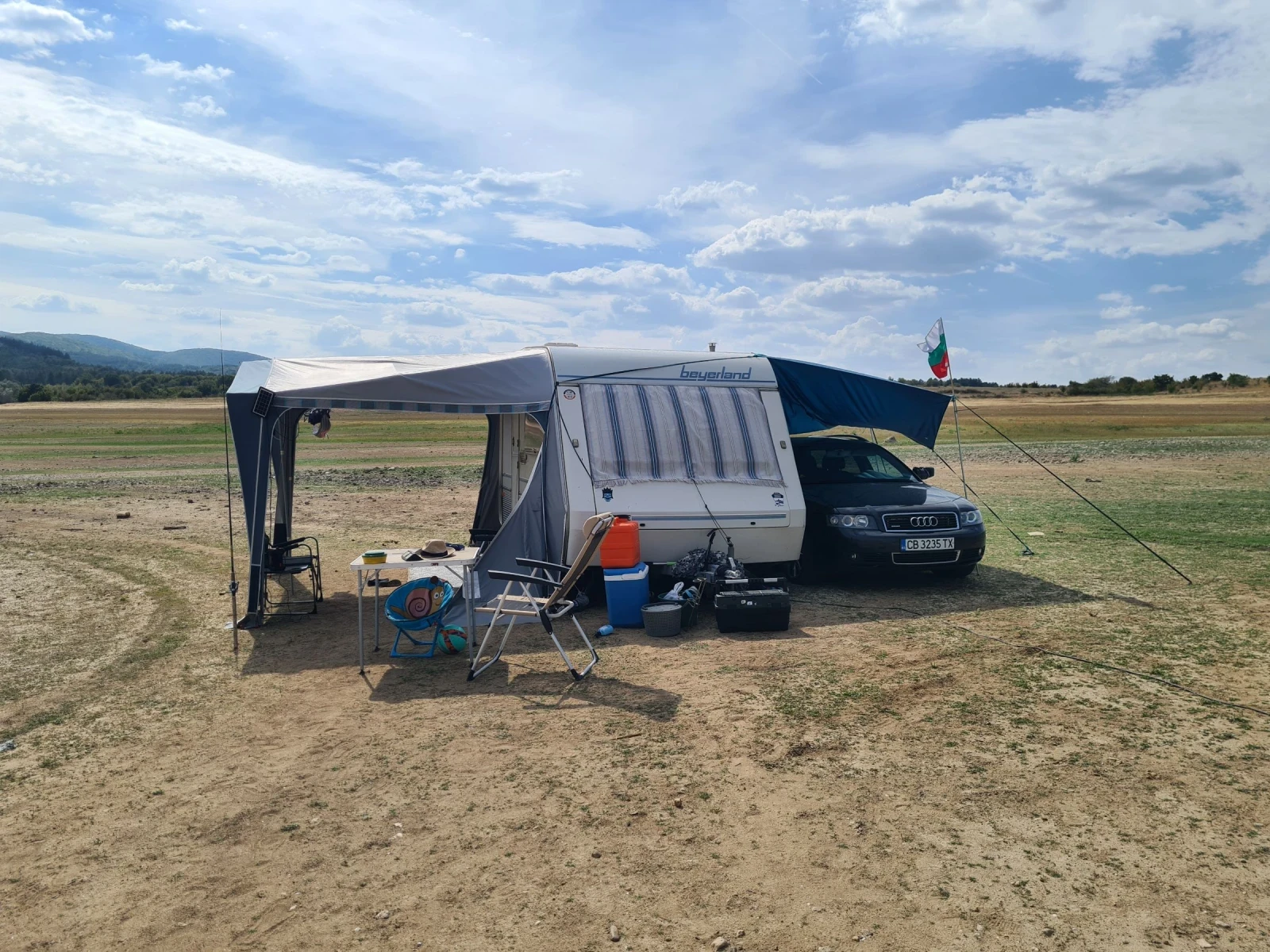 Каравана Beyerland 3.8м 750кг - изображение 2