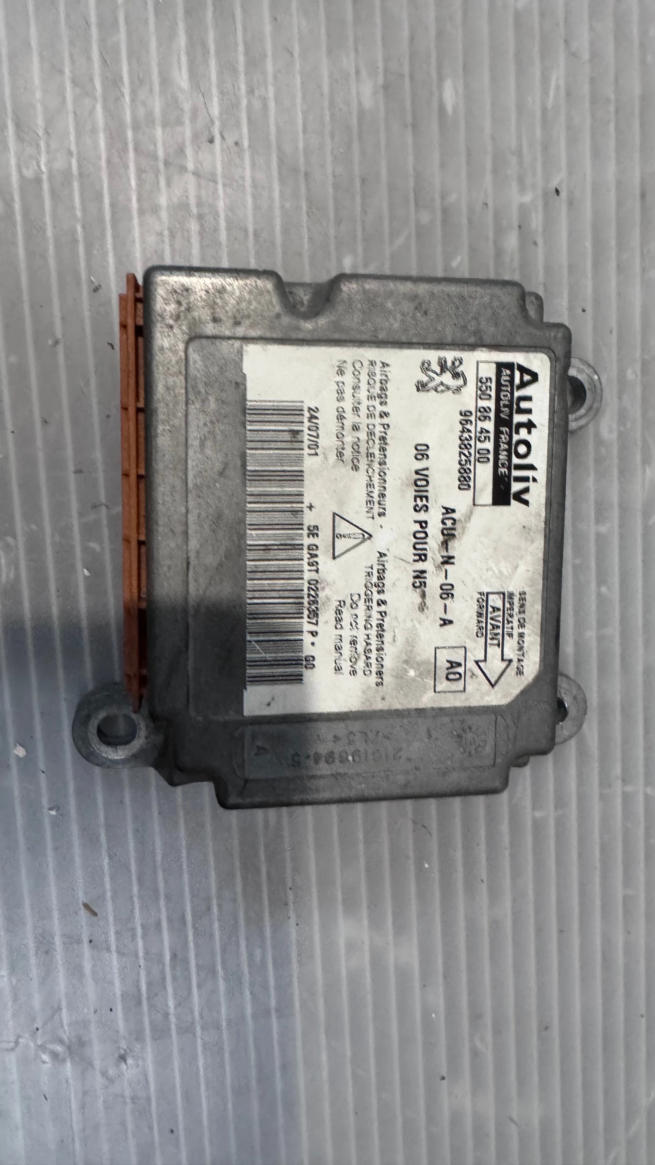 Airbag  /  /  a Peugeot 306 - 9643825880 / 550864500 | Mobile.bg   2