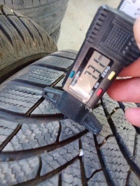Гуми Зимни 215/65R16, снимка 5