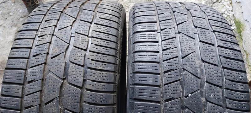 Гуми Зимни 255/40R18, снимка 2 - Гуми и джанти - 31948238