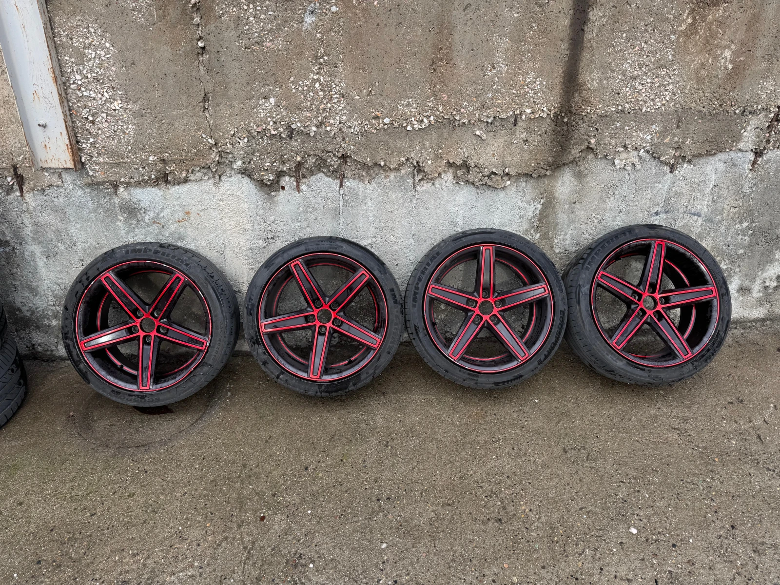    235/40R18 | Mobile.bg   1