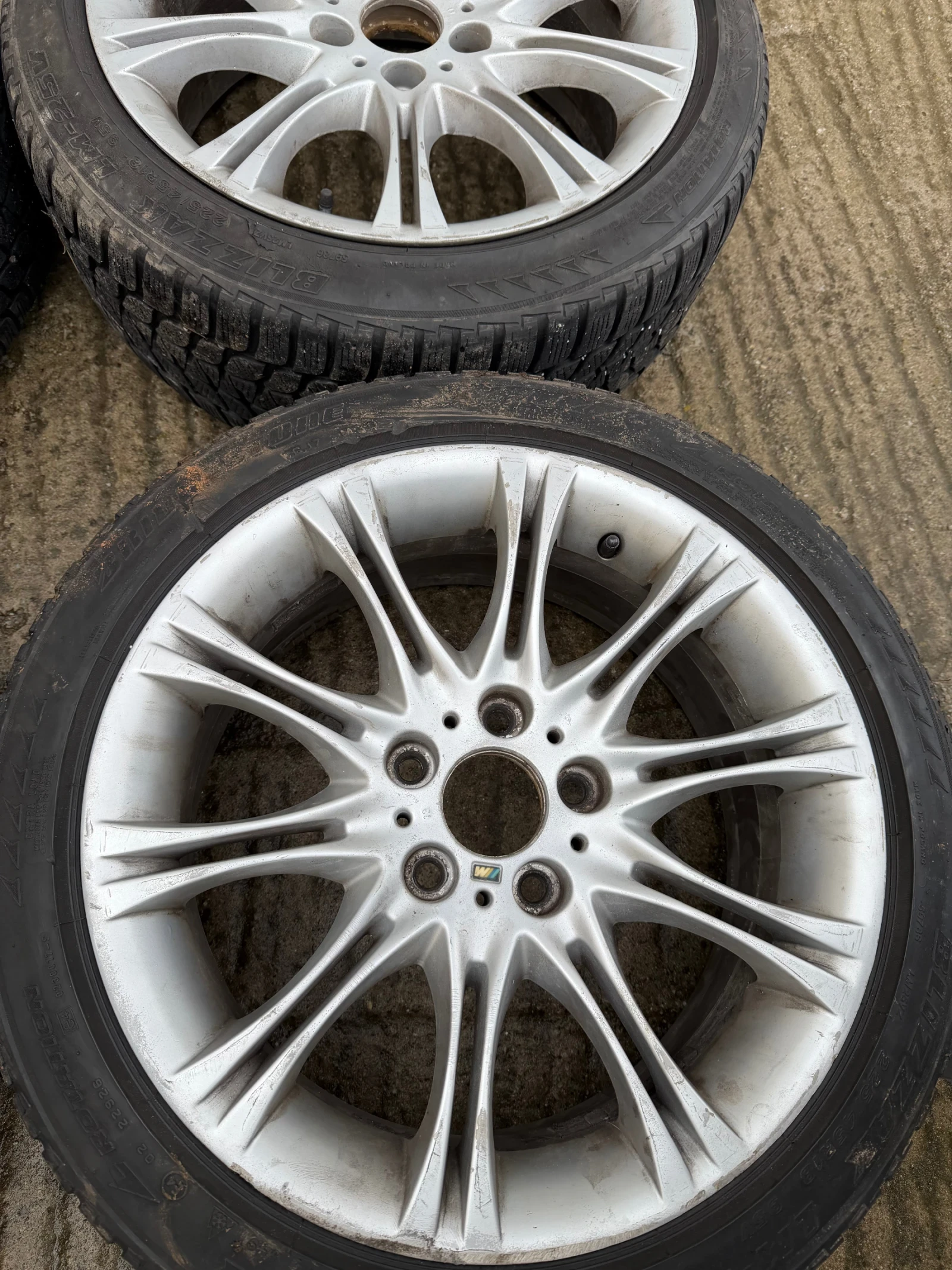 ���� � ������ 225/45R18 �� BMW 330 | Mobile.bg � ����������� 3