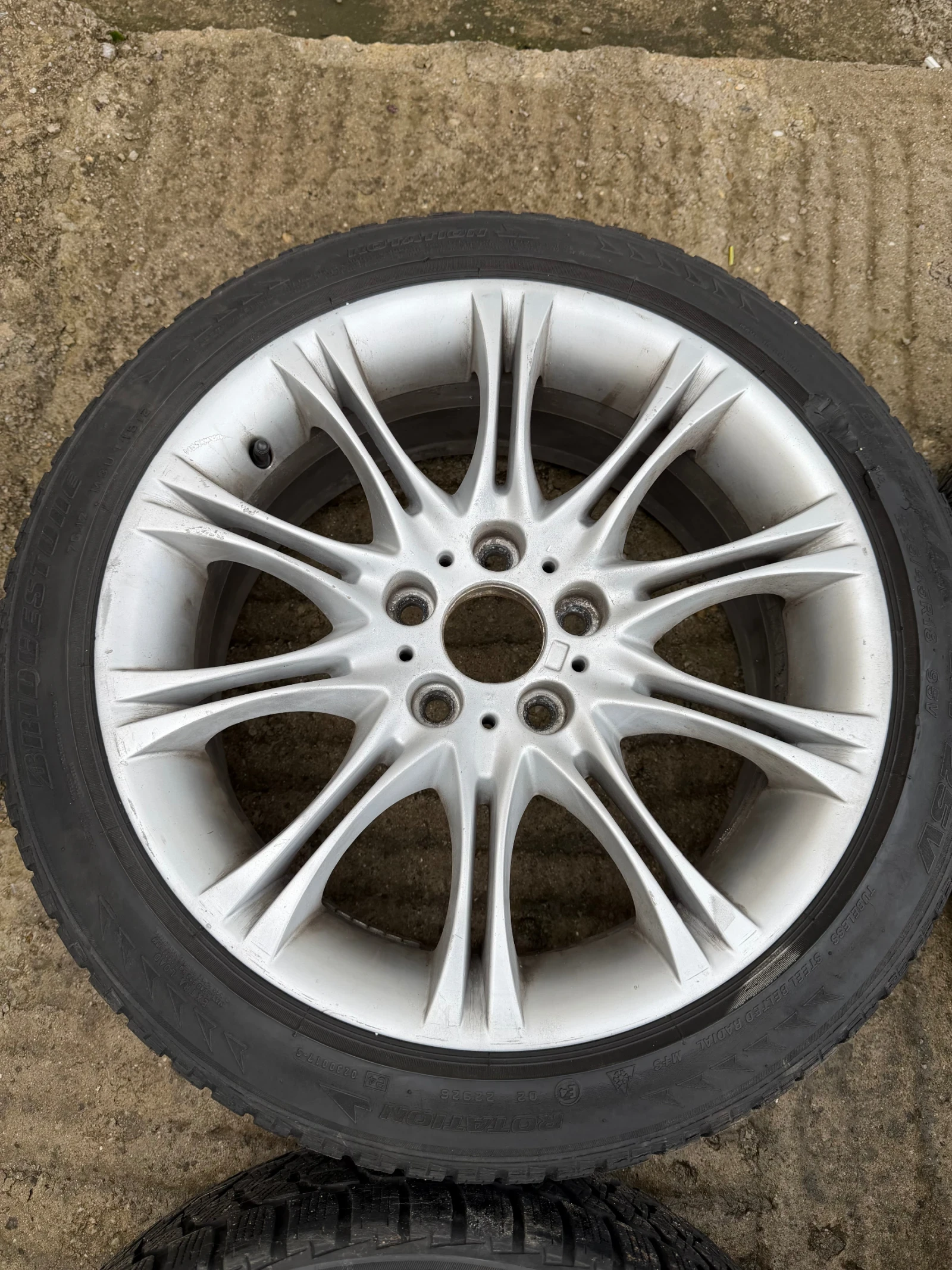 ���� � ������ 225/45R18 �� BMW 330 | Mobile.bg � ����������� 4