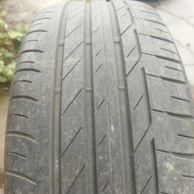 Гуми Летни 225/45R19, снимка 2 - Гуми и джанти - 45657666