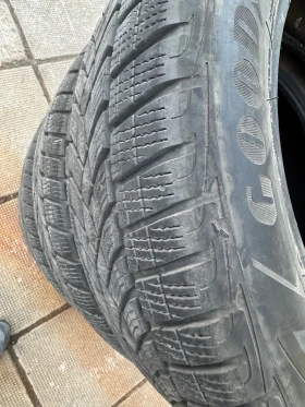 Гуми Зимни 235/55R18, снимка 6 - Гуми и джанти - 48396566