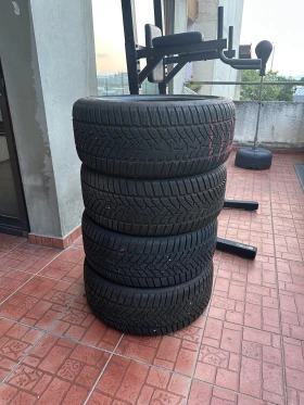     245/40R19