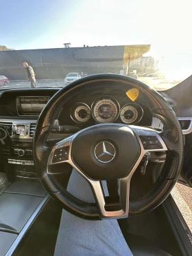 Mercedes-Benz E 220 AMG, снимка 14