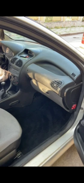 Peugeot 206 1.4i на реални километри възможност за бартер - 7500 лв. - 90514760 7