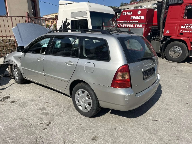 Toyota Corolla 1.4 D4D, снимка 3 - Автомобили и джипове - 43182158