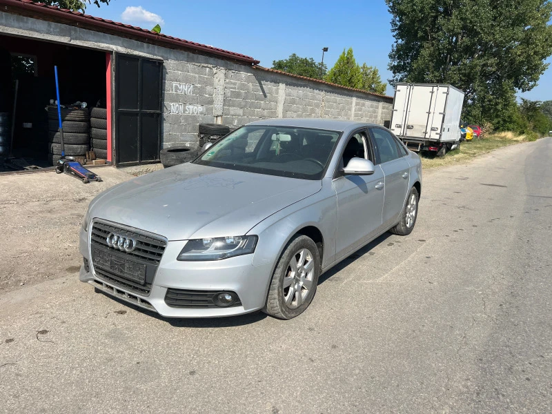 Audi A4, снимка 1 - Автомобили и джипове - 46292140