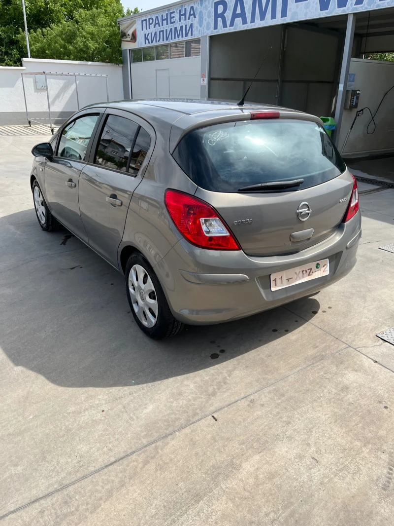 Opel Corsa 1.3 CDTI Facelift, снимка 6 - Автомобили и джипове - 47309210