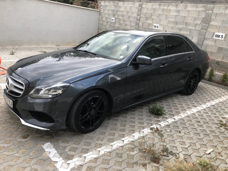 Mercedes-Benz E 220 AMG, снимка 5 - Автомобили и джипове - 48760073