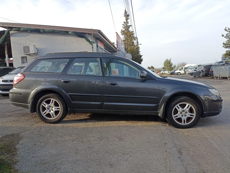 Subaru Outback 3.0R AWD, снимка 5 - Автомобили и джипове - 49507515