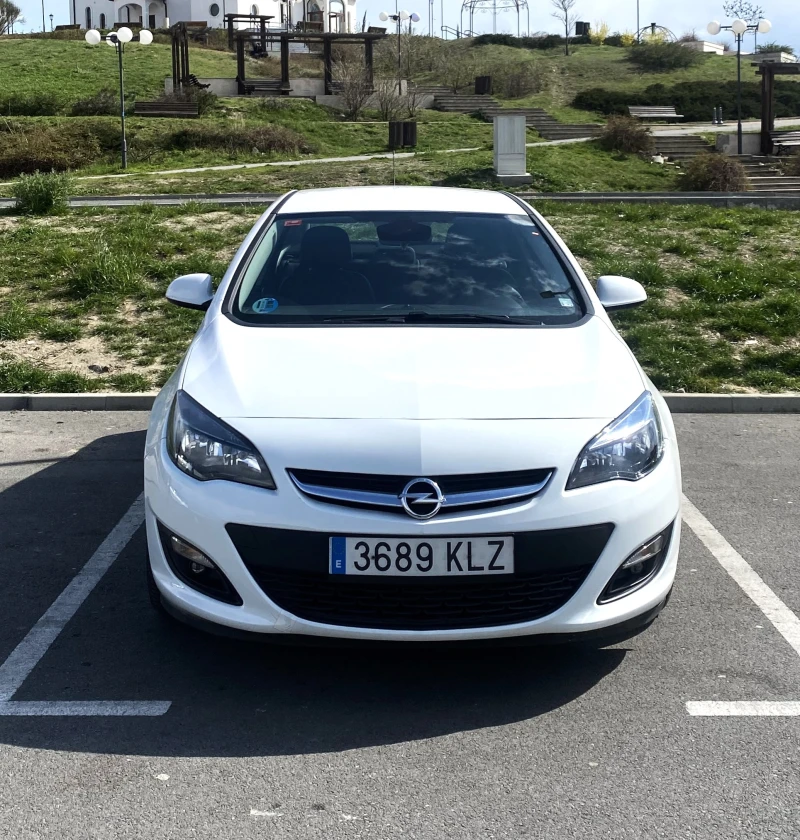 Opel Astra LPG | 1.4 Turbo, снимка 2 - Автомобили и джипове - 51991973