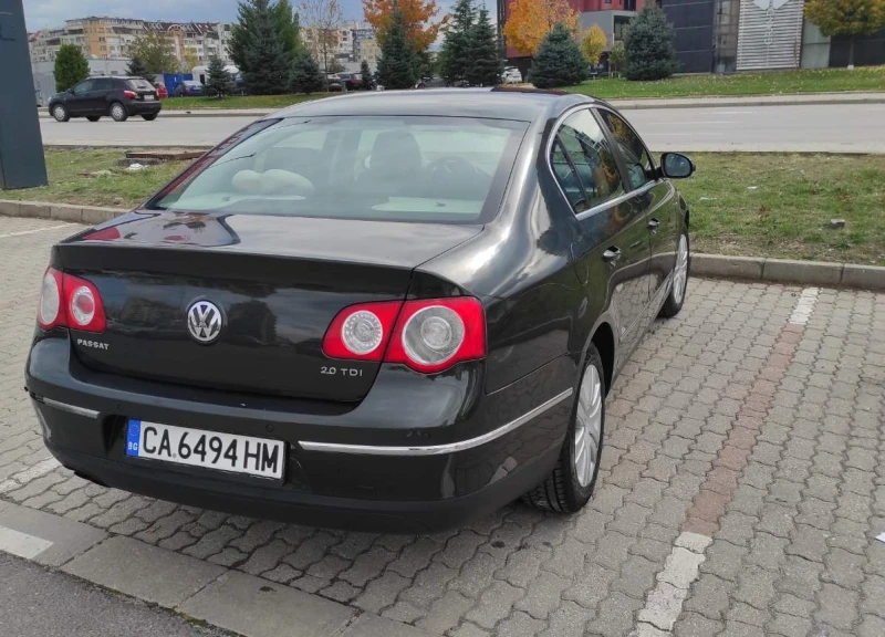 VW Passat Highline, снимка 4 - Автомобили и джипове - 52619515