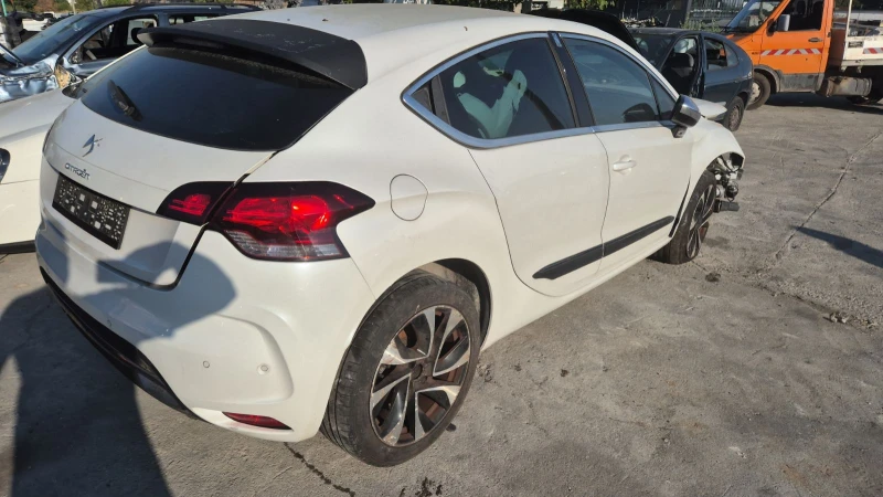 Citroen DS4 2.0hdi, снимка 3 - Автомобили и джипове - 52572739