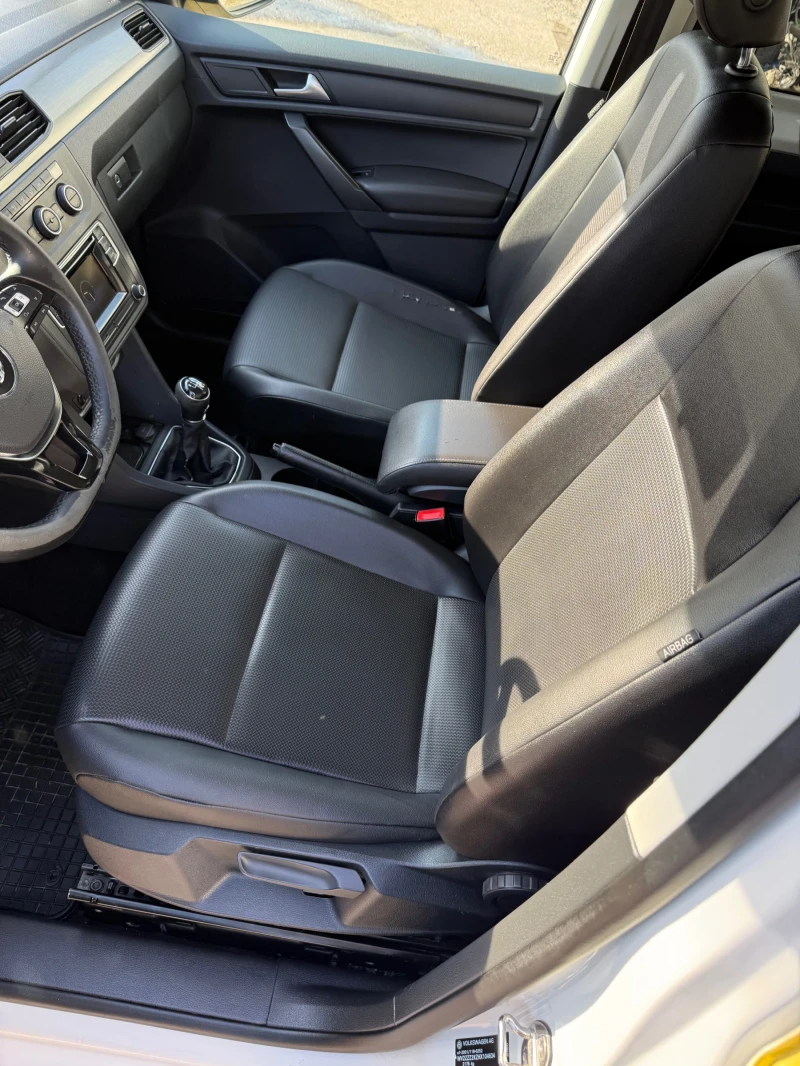 VW Caddy 1.4 TGI, снимка 9 - Автомобили и джипове - 52828140