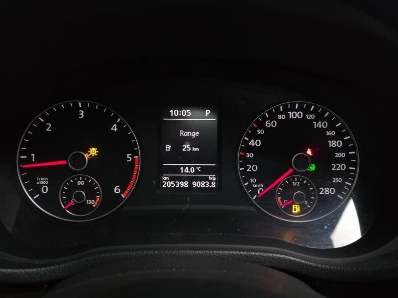 VW Passat * 2.0* TDI* B7* , снимка 8 - Автомобили и джипове - 55723187