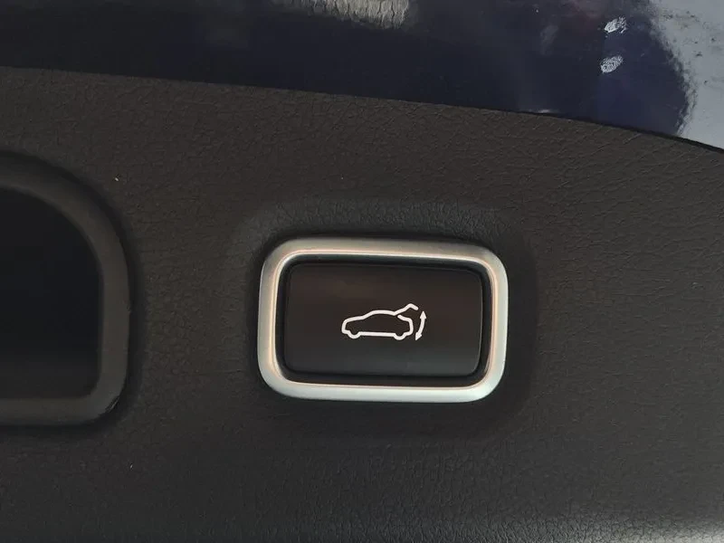Kia Stinger 3.3 AWD GT - САМО 30% АВАНС, снимка 17 - Автомобили и джипове - 55889034