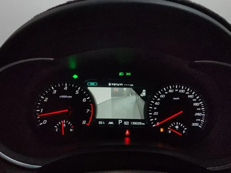Kia Stinger 3.3 AWD GT - САМО 30% АВАНС, снимка 8 - Автомобили и джипове - 55889034
