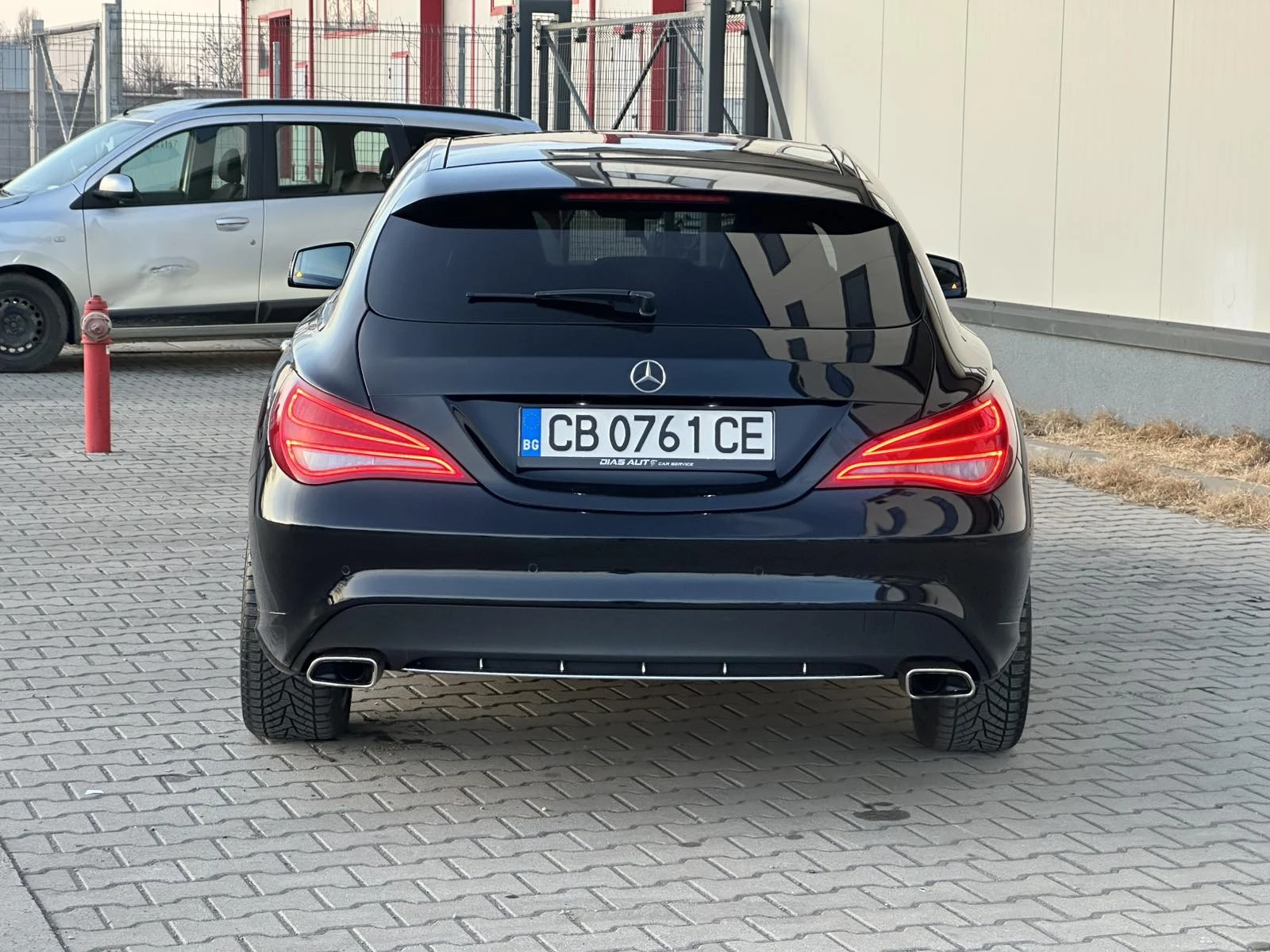 Mercedes-Benz CLA 250 Shooting Brake 7G-DCT 4Matic 84000km - изображение 8