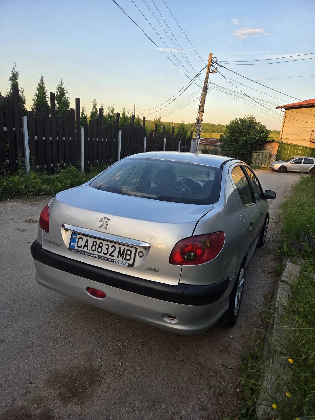Peugeot 206 1.4i на реални километри възможност за бартер  - изображение 2