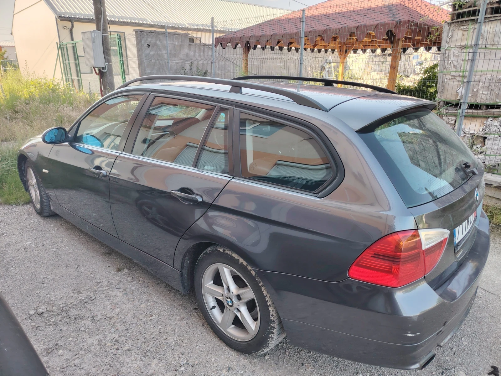 BMW 318 2.0 142к.с. - изображение 2