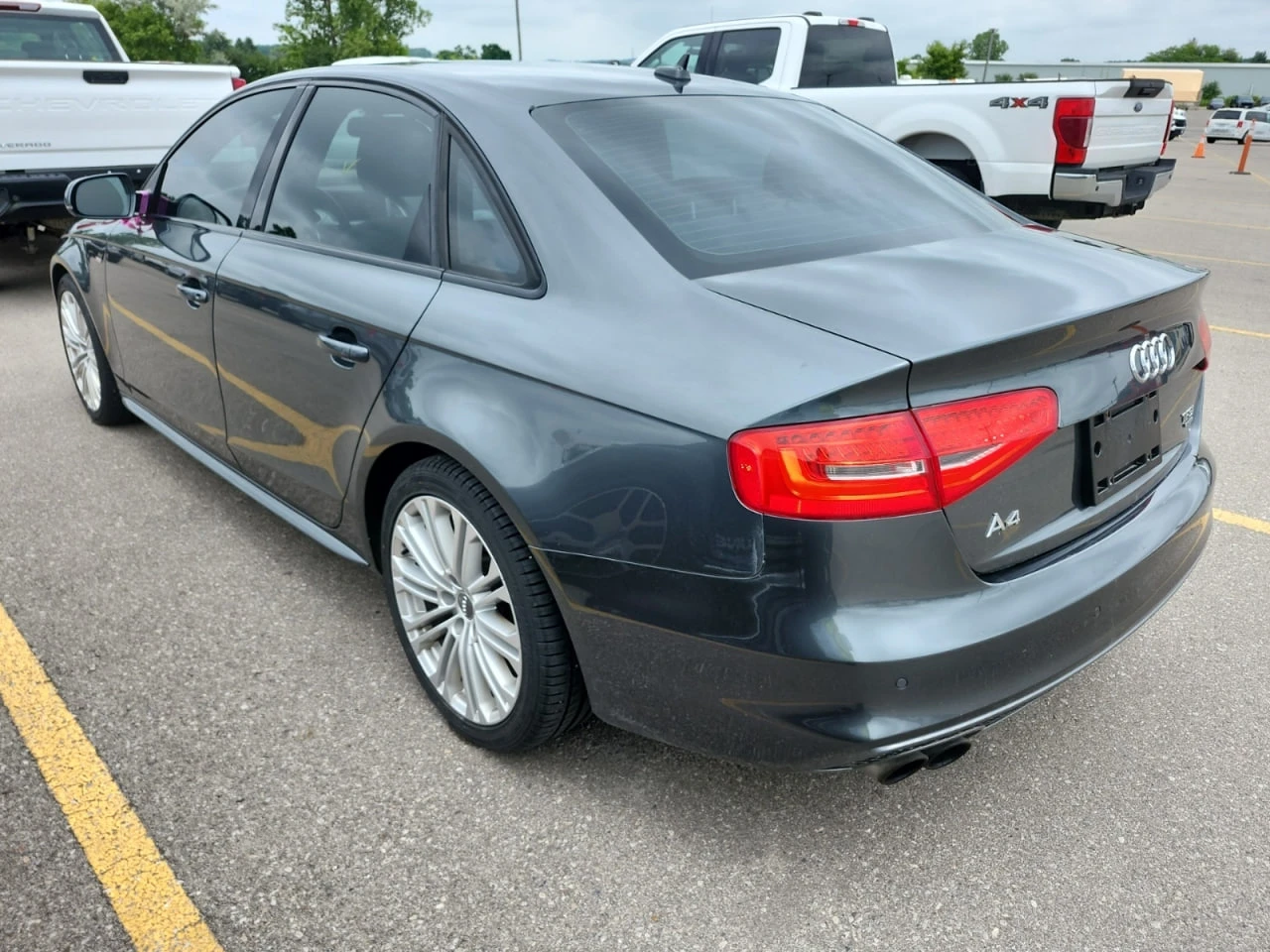 Audi A4 * CARFAX * АВТО КРЕДИТ * ЦЕНА ДО БГ! - изображение 4