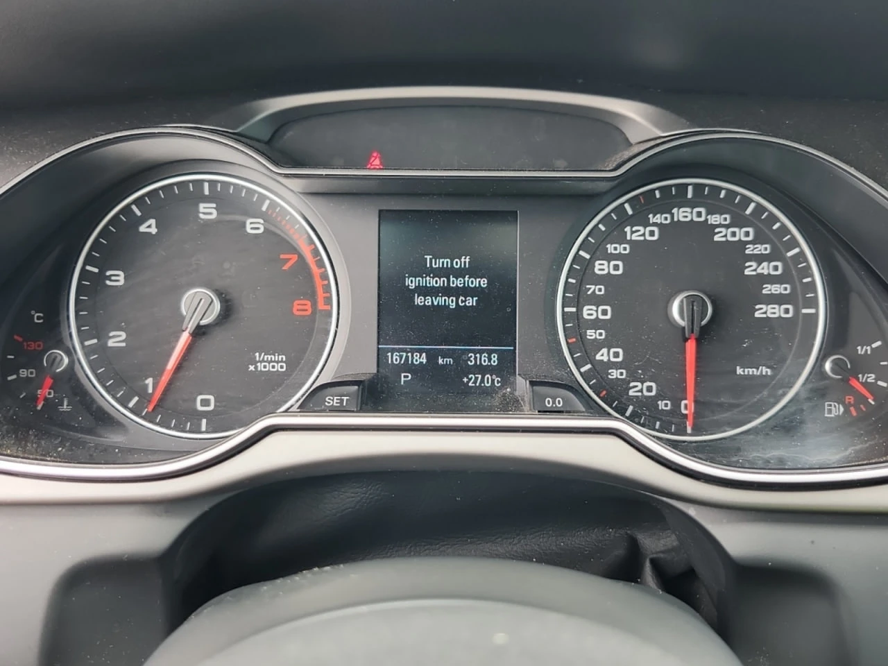 Audi A4 * CARFAX * АВТО КРЕДИТ * ЦЕНА ДО БГ! - изображение 8