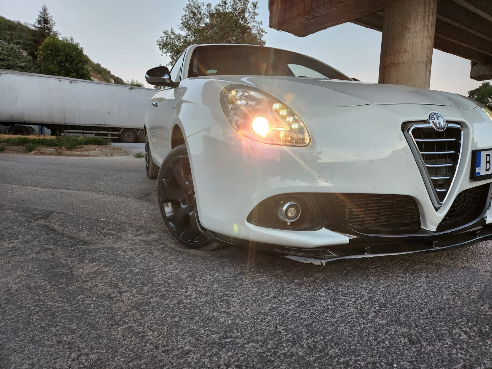 Alfa Romeo Giulietta  - изображение 2