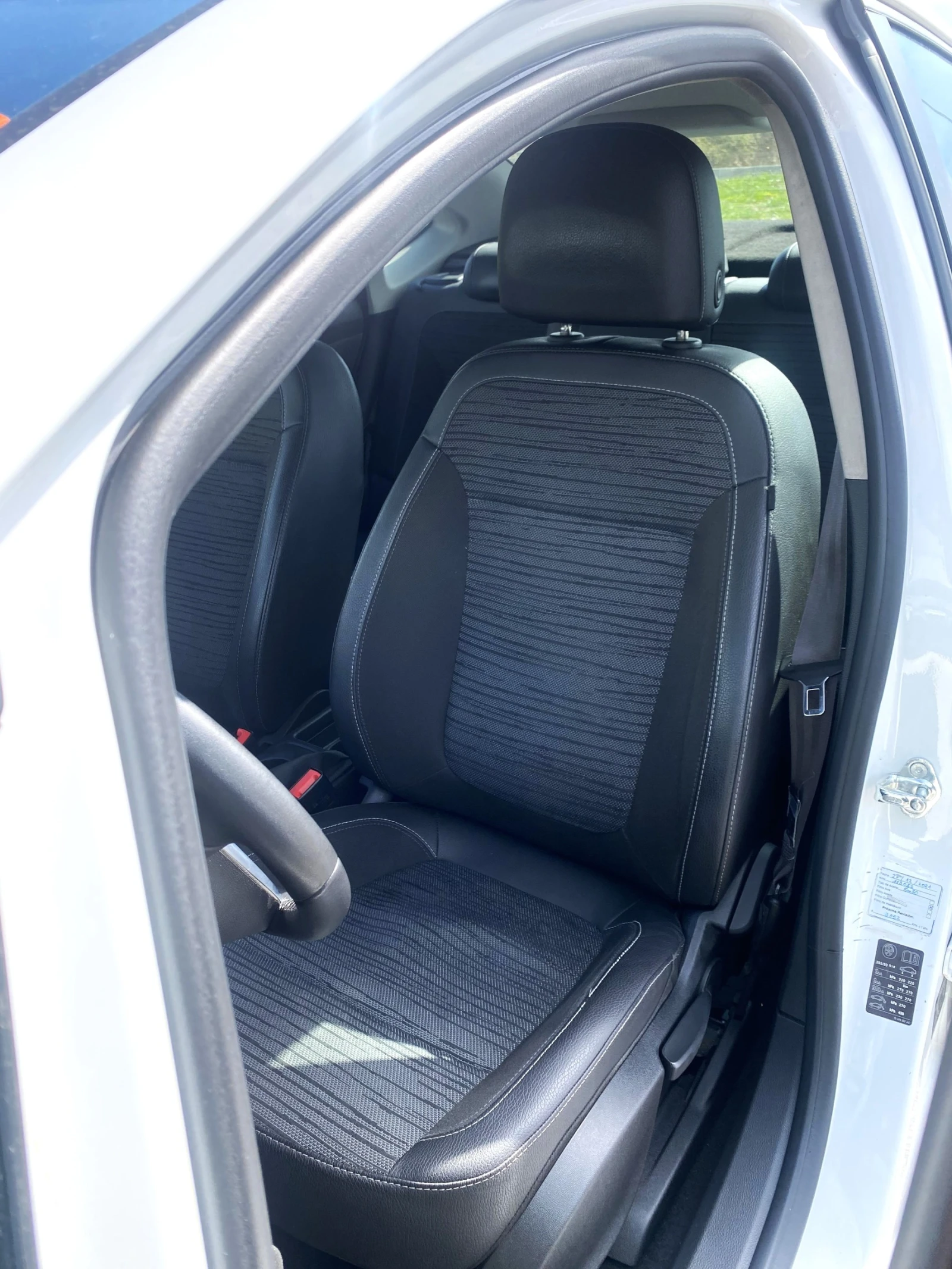 Opel Astra LPG 1.4T - изображение 9