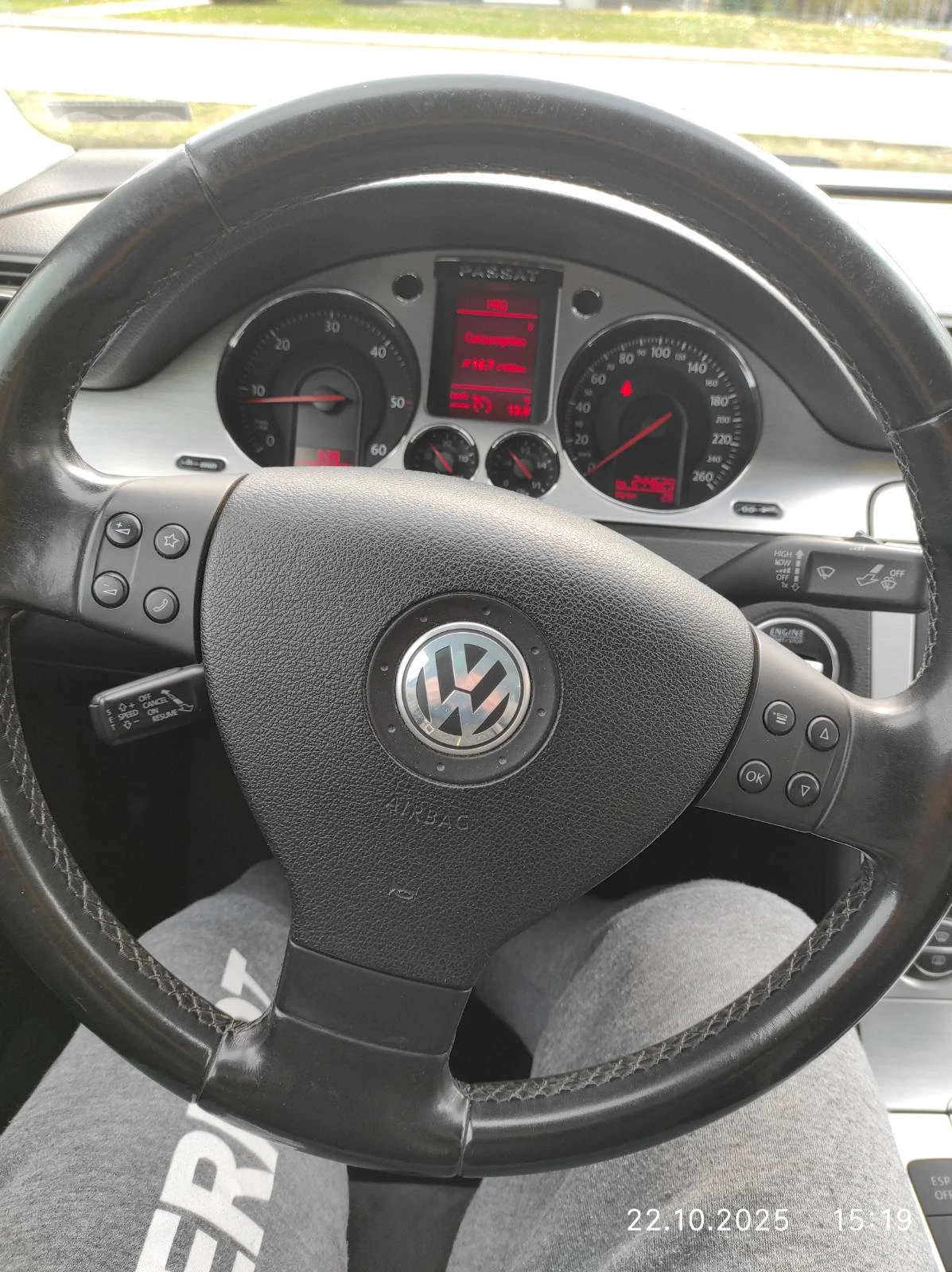 VW Passat Highline | Mobile.bg   10