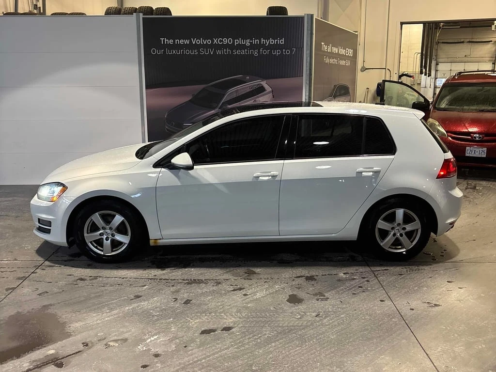 VW Golf 5dr HB Auto 1.8 TSI * ВТОРИ ГУМИ И ДЖАНТИ - изображение 3