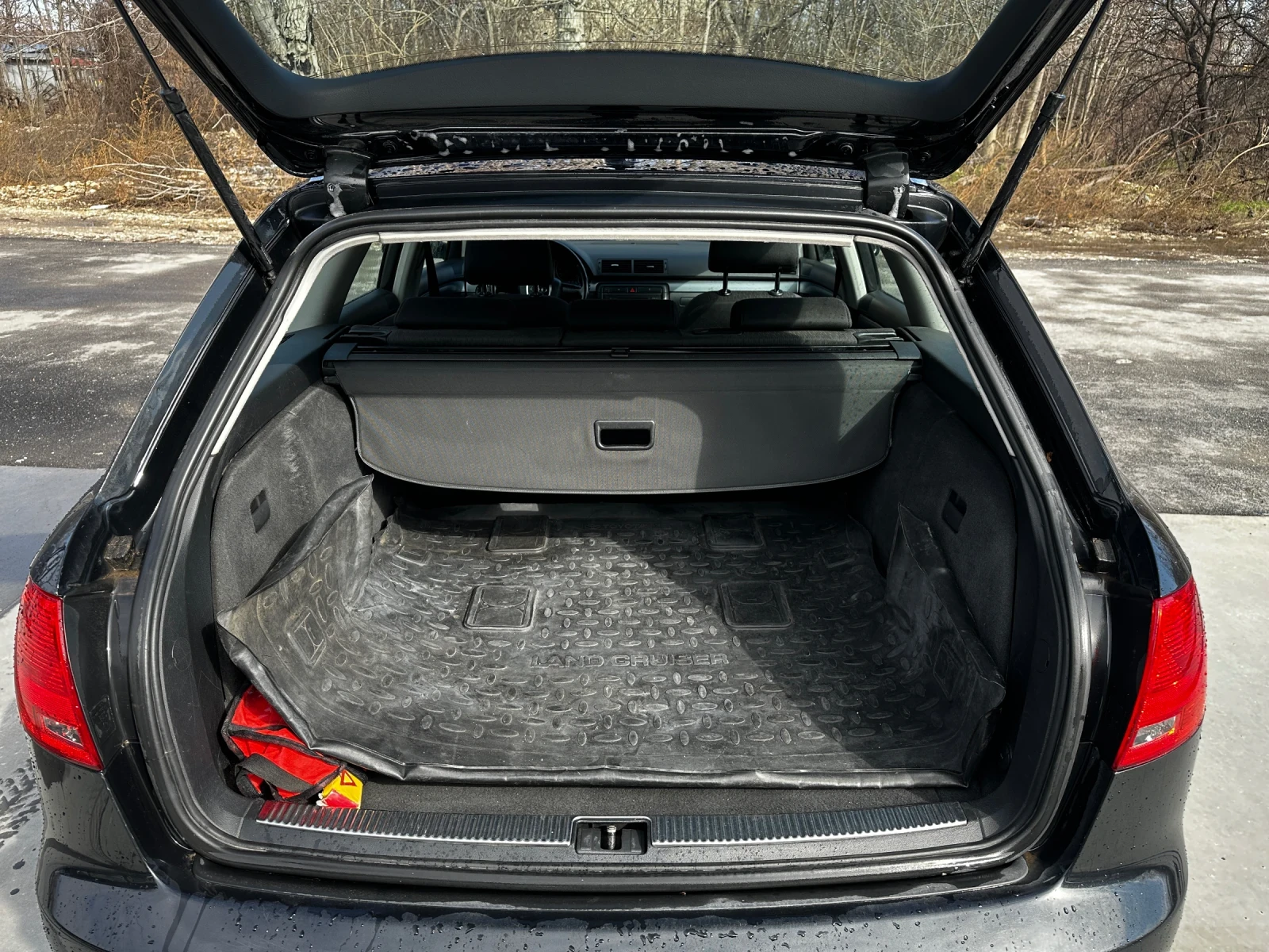 Audi A4 1.9 TDI, снимка 15 - Автомобили и джипове - 53580897