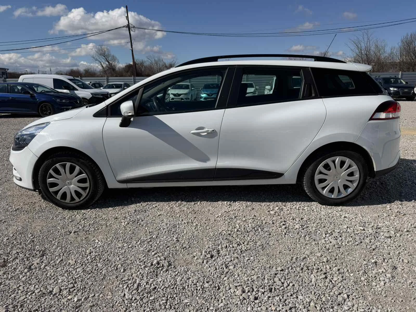 Renault Clio 0.9SCe/75k.c./Grandtour, снимка 4 - Автомобили и джипове - 53799453