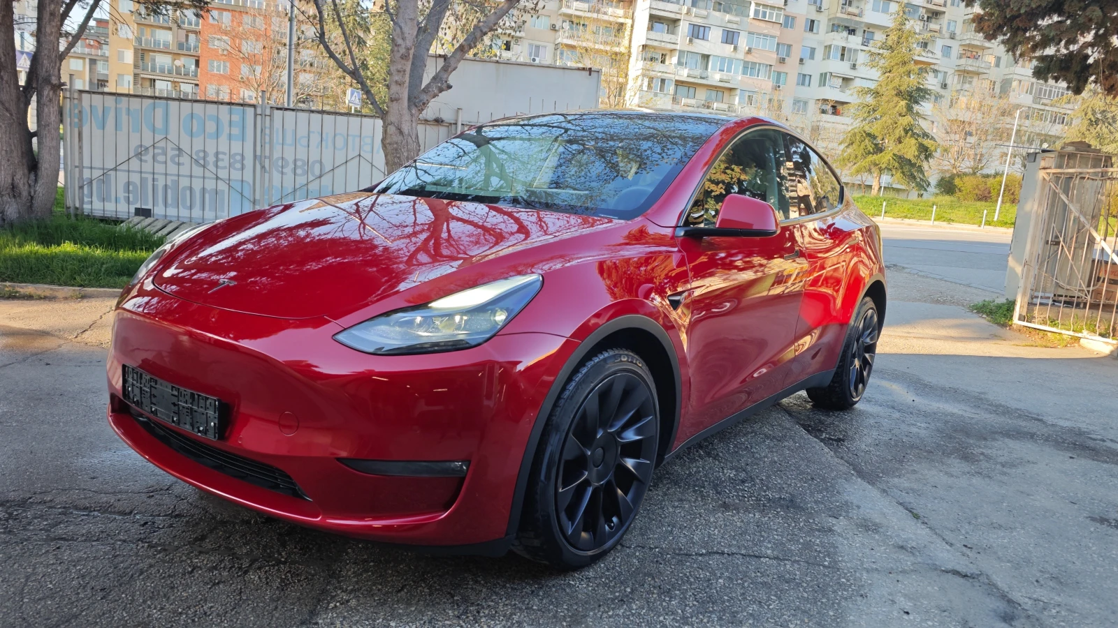 Tesla Model Y Long Range Dual Motor
