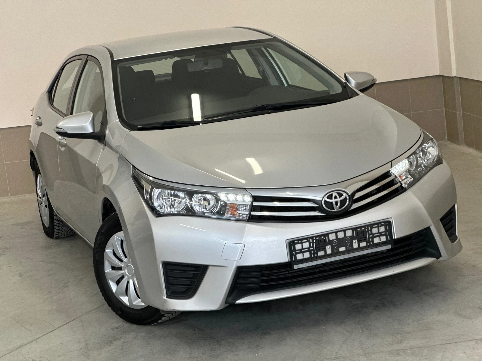 Toyota Corolla 1.6i/132�.�/���-�������� �����//���� ���/FULL/TOP/ | Mobile.bg � ����������� 4