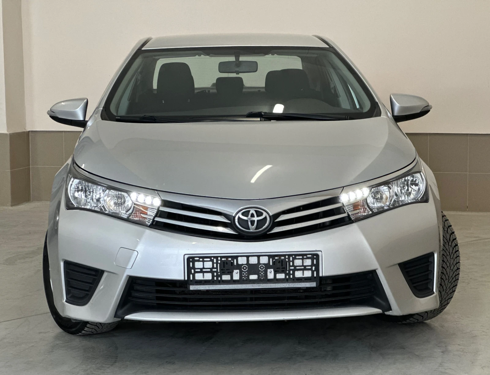 Toyota Corolla 1.6i/132�.�/���-�������� �����//���� ���/FULL/TOP/ | Mobile.bg � ����������� 3