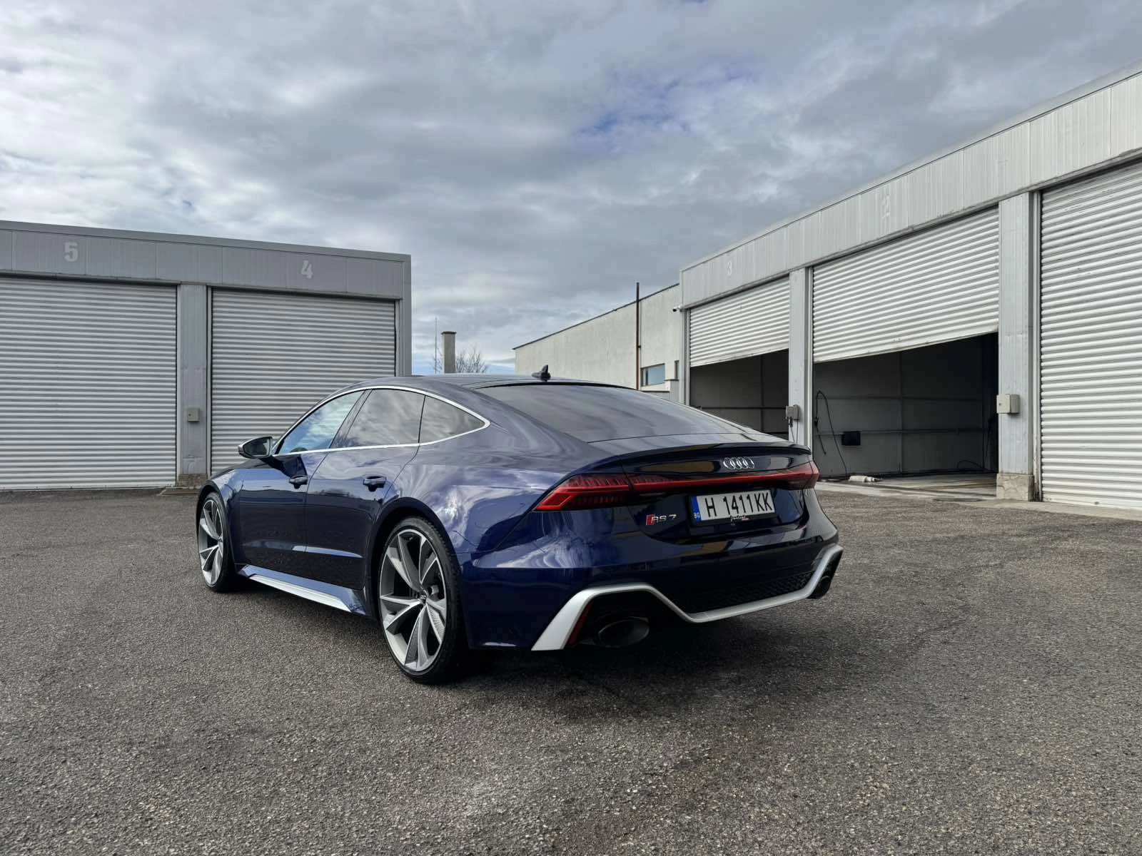 Audi Rs7, снимка 3 - Автомобили и джипове - 54076607