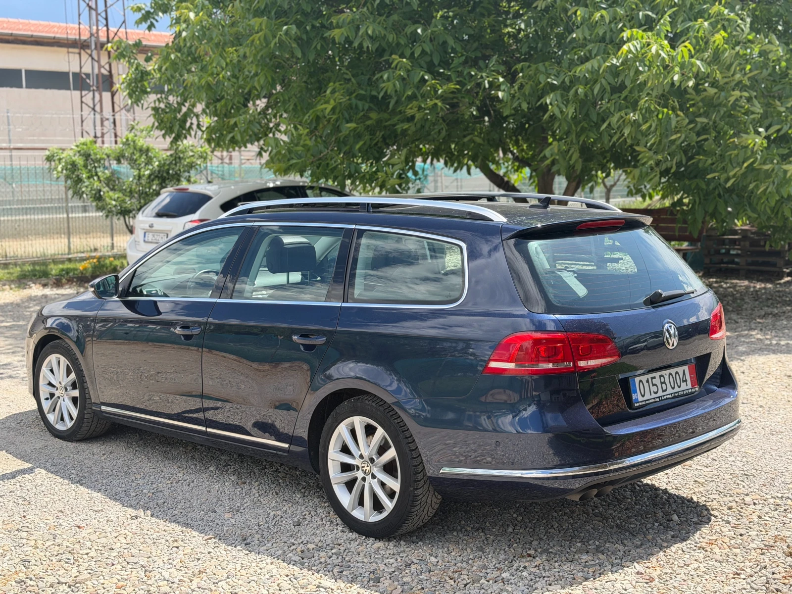 VW Passat 2.0TDi Highline Pano, снимка 5 - Автомобили и джипове - 54562689