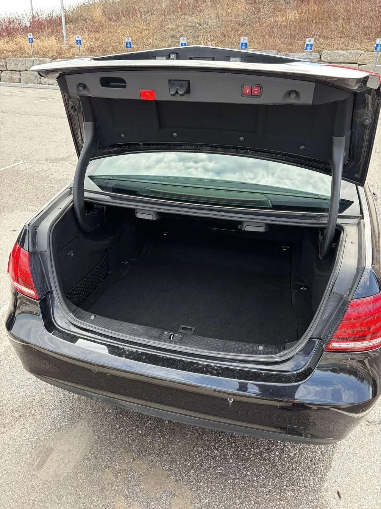 Mercedes-Benz E 250 * CARFAX * ЦЕНА ДО БГ, снимка 14 - Автомобили и джипове - 54752150